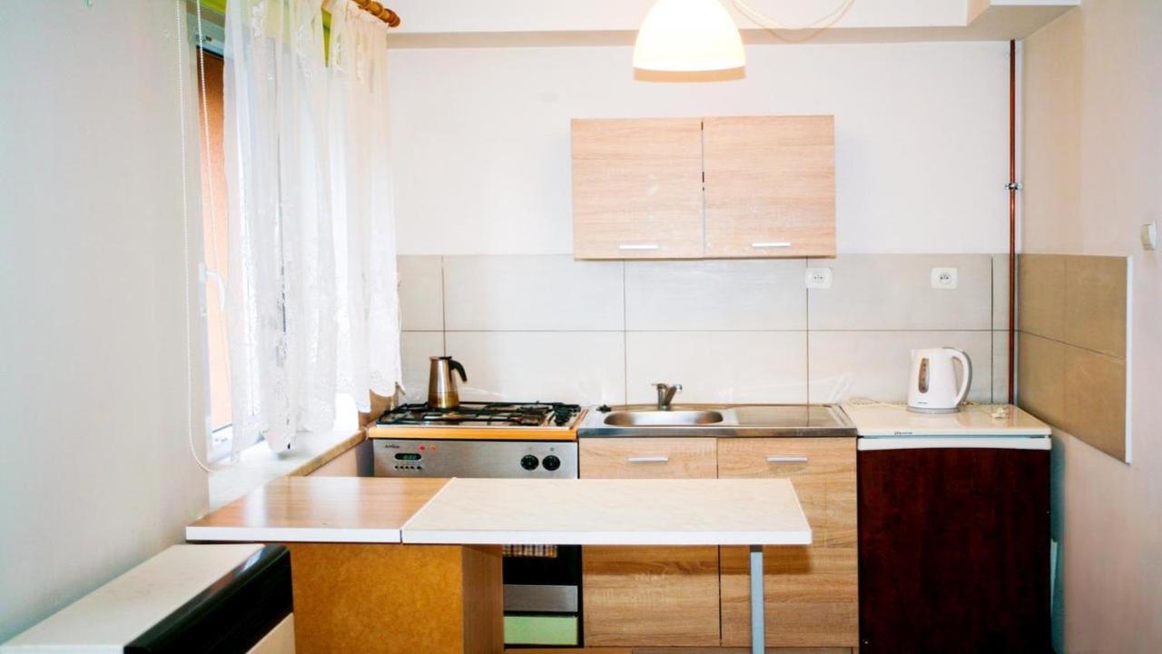 Apartament Studio - Mehoffera 1 Apartment Zabrze Ngoại thất bức ảnh