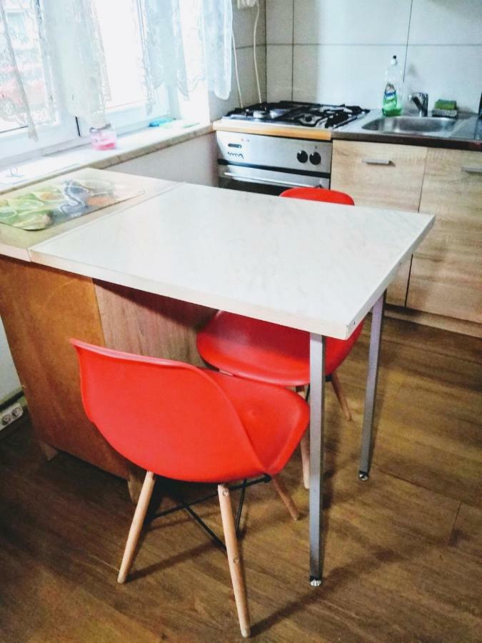 Apartament Studio - Mehoffera 1 Apartment Zabrze Ngoại thất bức ảnh