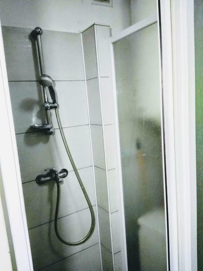 Apartament Studio - Mehoffera 1 Apartment Zabrze Ngoại thất bức ảnh